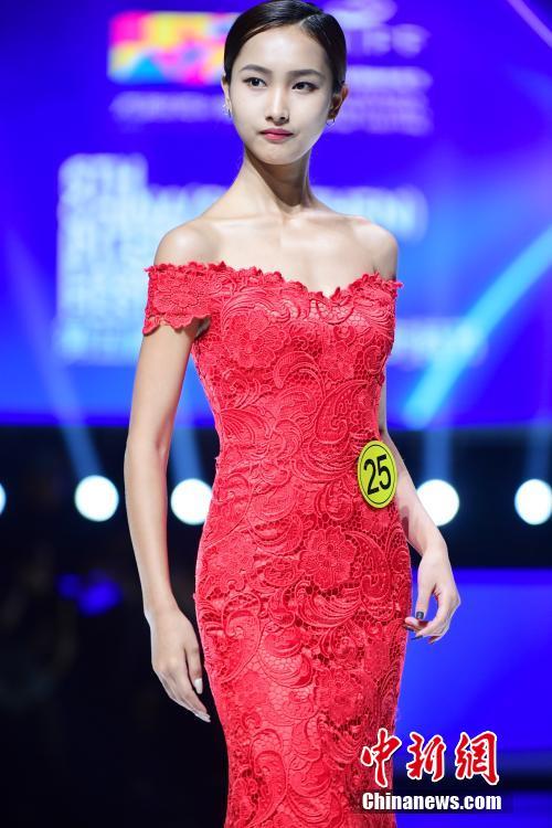 第四届中国大学生服装模特大赛总决赛在深圳落幕 