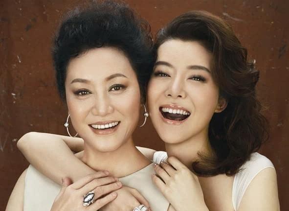 国家级演员王丽云 与丈夫分居10年,离婚后与前夫张罗结婚