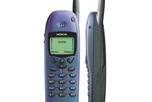 摩托罗拉折叠手机是双卡吗诺基亚928参数(摩托罗拉折叠手机型号大型)