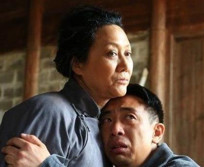 国家级演员王丽云 与丈夫分居10年,离婚后与前夫张罗结婚