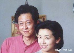 36岁离婚与王志文相恋,39岁爱上靳东,51岁嫁小15岁老公恩爱至今